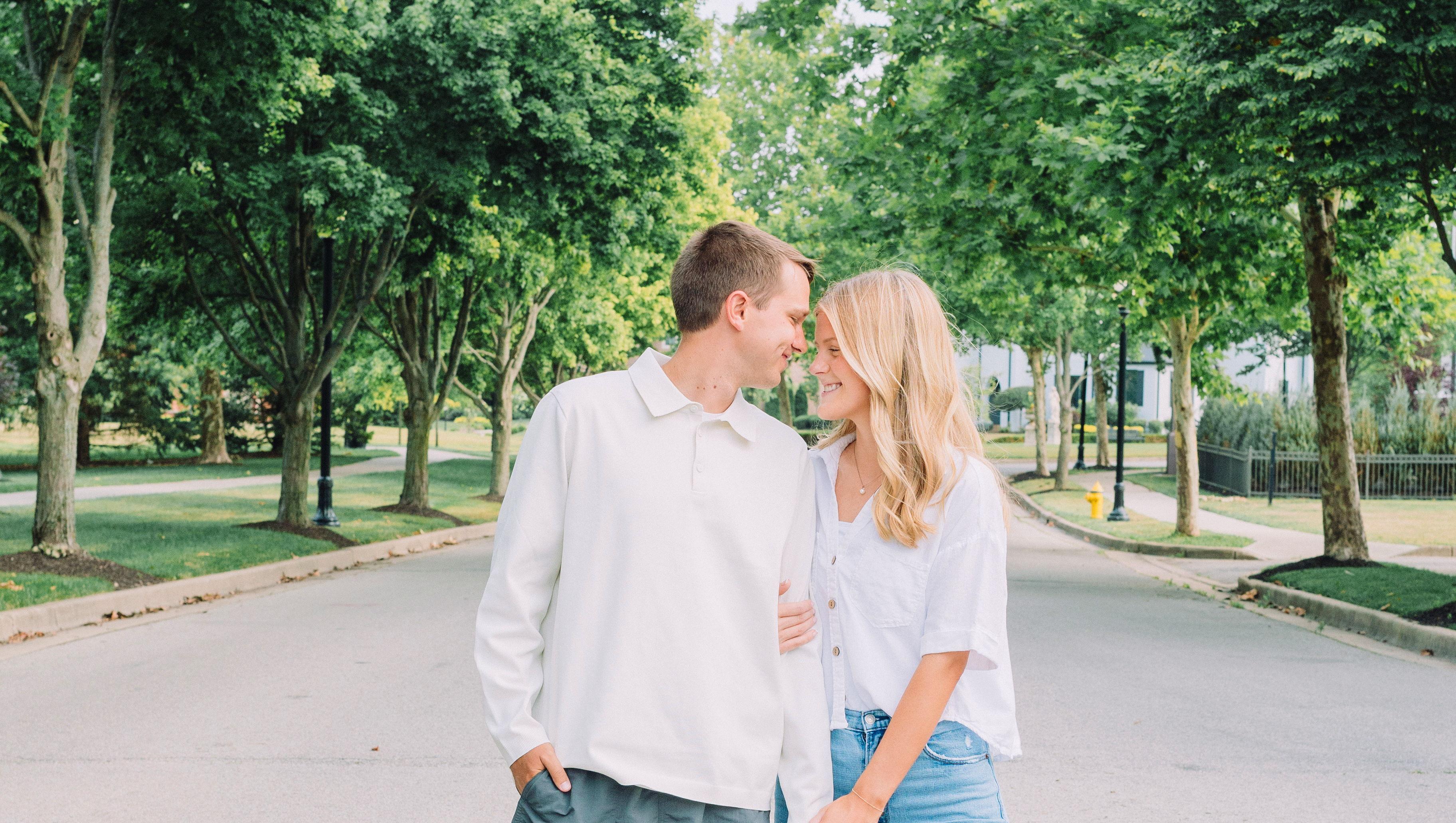 The Wedding Website of Lindsey Nicole and Aaron Christopher
