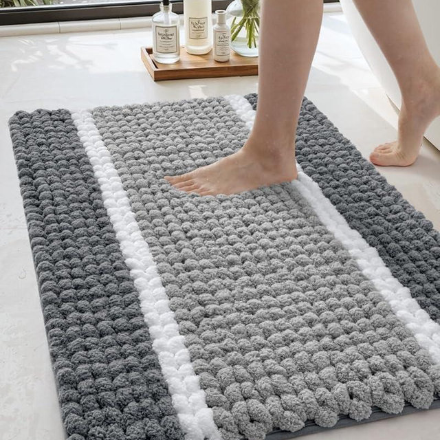 DEXI Bathroom Rugs 17x30, Non Slip Washable Bath Mat, Luxury Chenille Super Absorbent Thick Bathmats for Shower Floor, Plush Fluffy Shaggy Carpet for Tub, Grey