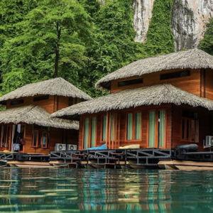 Honeymoon Dream Stay in a Floating Rainforest Villa for 2 nights