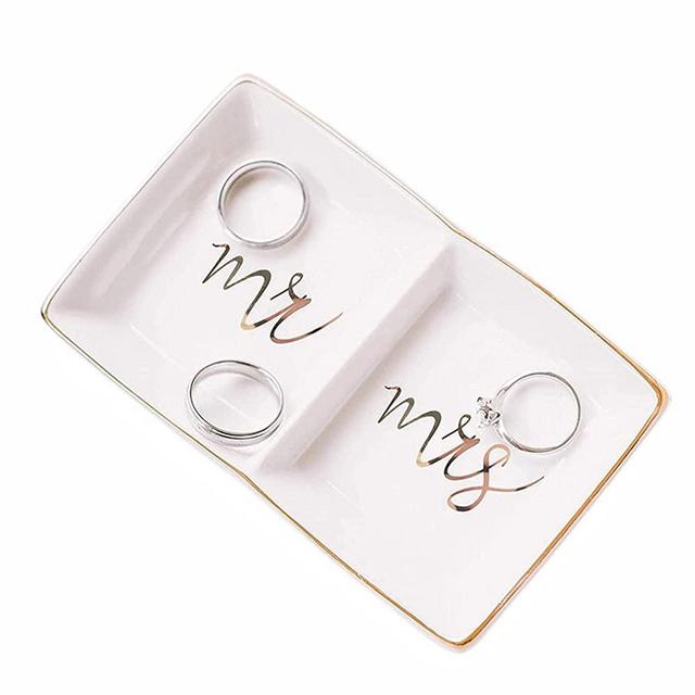 OIWTLIFE Mr and Mrs Ring Dish Jewelry Dish Ceramic Jewelry Holder Ring Holder for Wedding Engagement Valentine's Day Gift