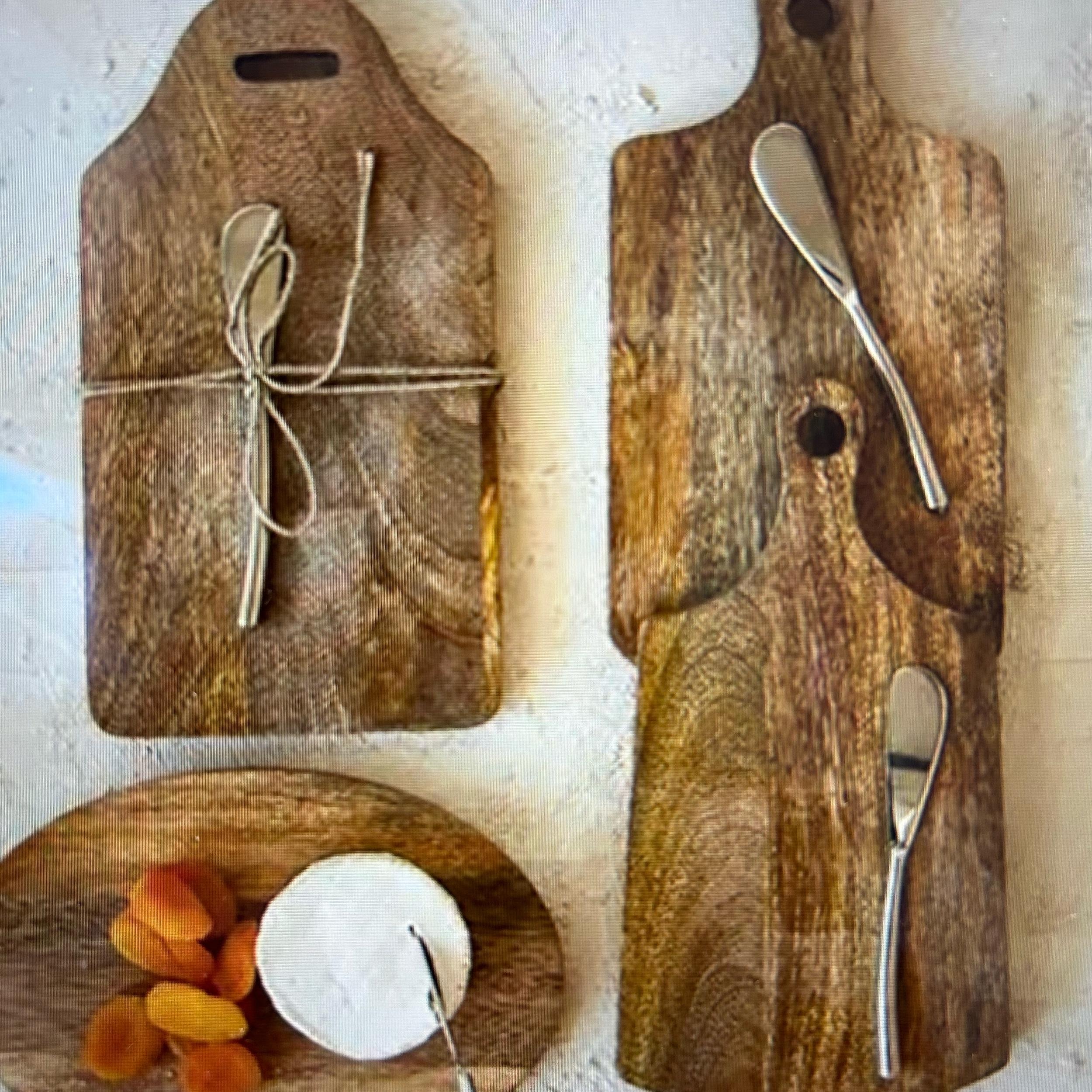 Mango Wood Cheese Board With Knife Set of 4