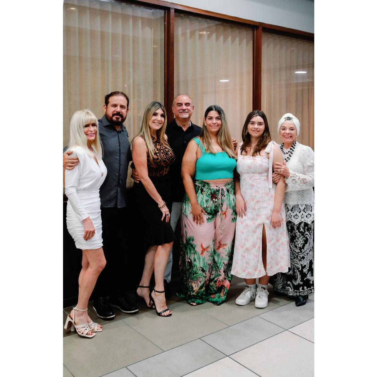 Los Rodriguez, Abuelo Rey for Father's Day