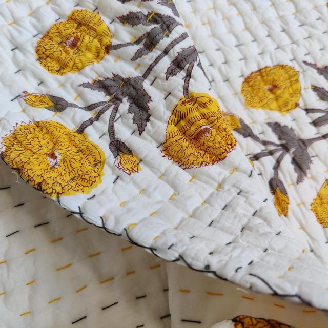 100% Cotton Soft Quilt, Natural Vegetable Kantha Quilt, Queen,twin Size Light Weight Pure Cotton Quilts flower print kantha throw
