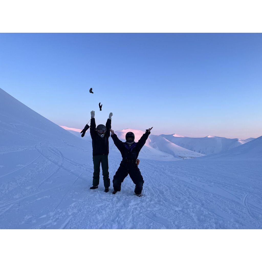 Annie visited Kyle on Svalbard in 2023. This served as the pivotal moment when Kyle knew he wanted to spend the rest of his life with her.