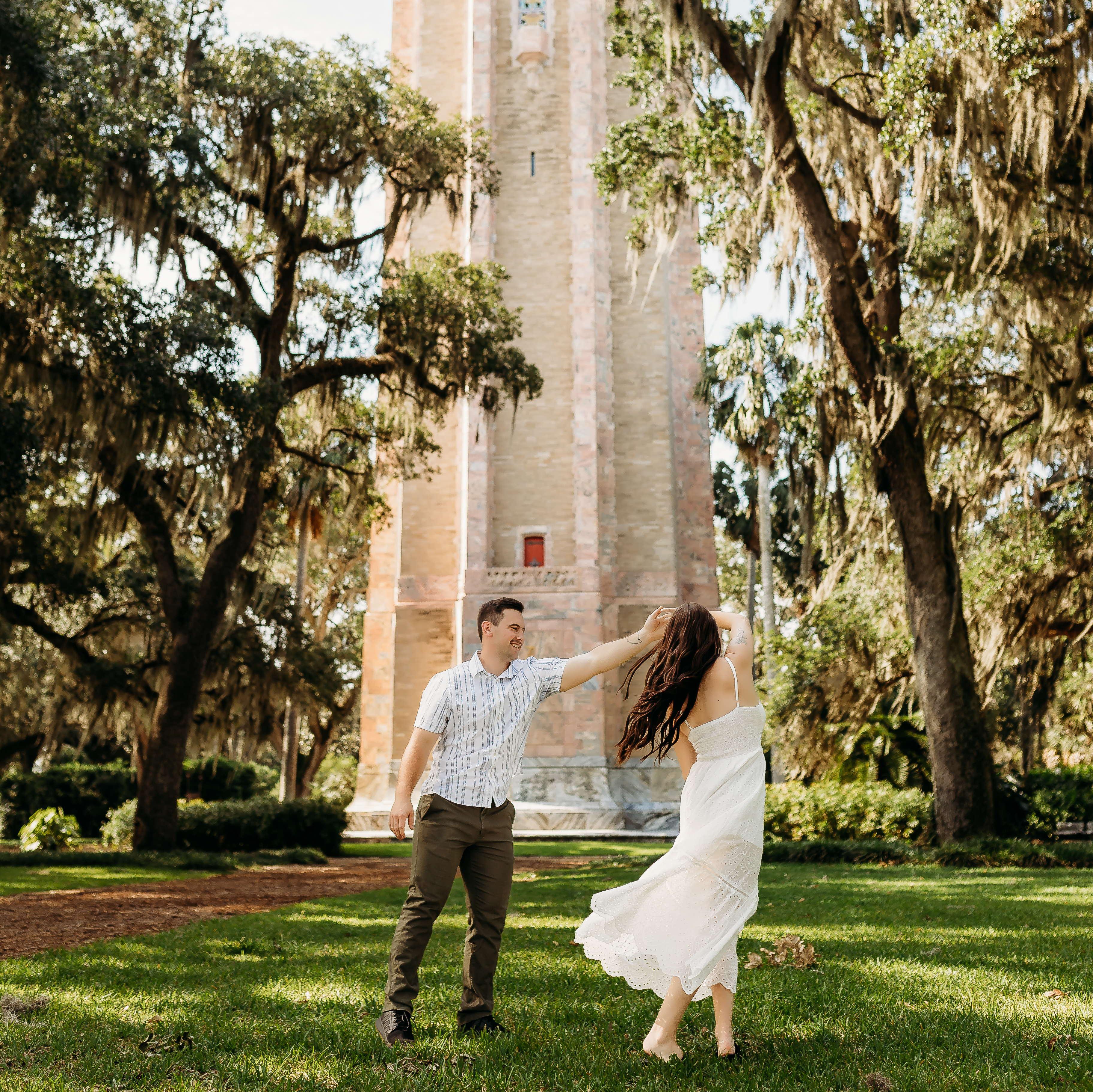 Engagement pictures at Bok tower Gardens 