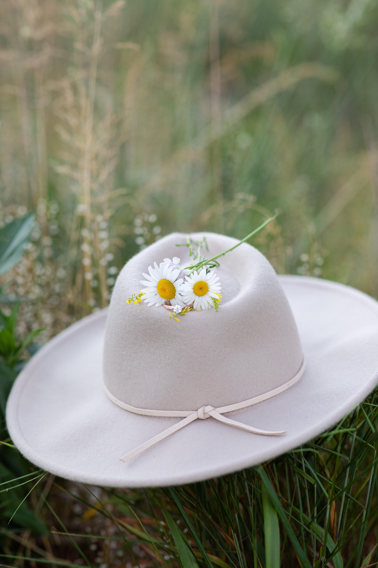 The Wedding Website of Stephanie Leigh Barrett and Lucas Alan Crowe