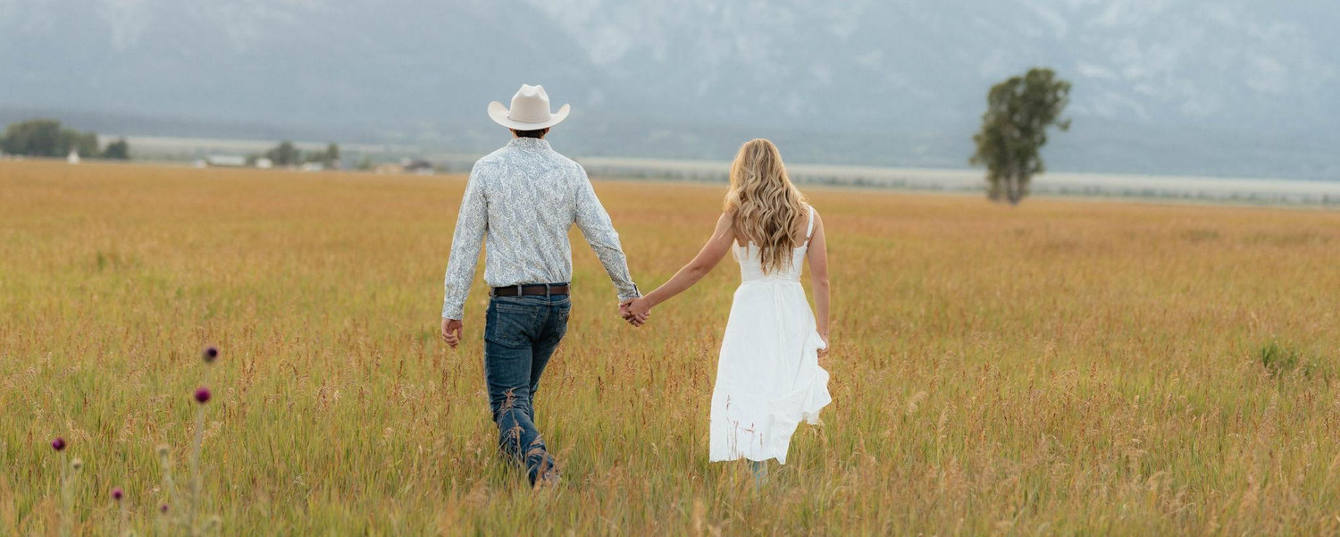 The Wedding Website of Leea Westfall and Henry Smith