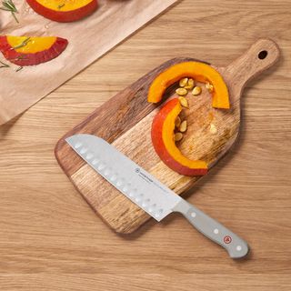 Gourmet 7" Hollow Edge Santoku Knife