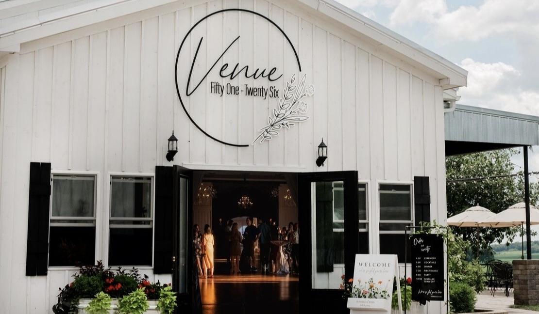 The Wedding Website of Victoria Wisniewski and Timothy Doohan