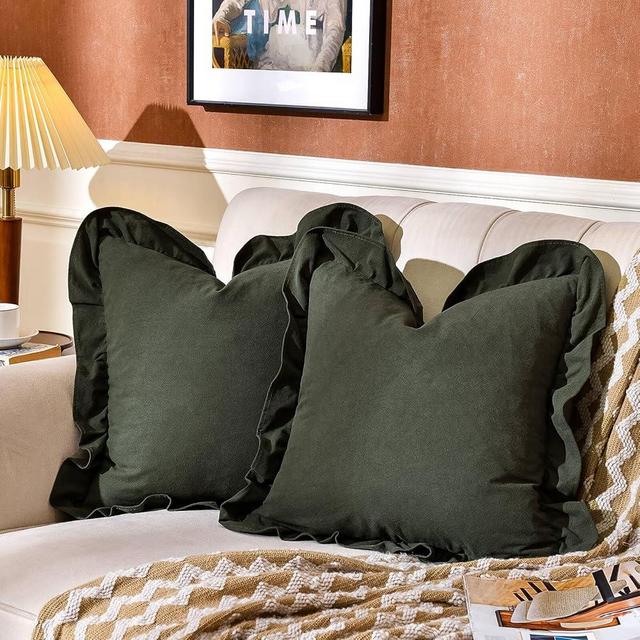 AmHoo Pack of 2 Throw Pillow Covers 100% Cotton Pre Washed Ruffle Decorative Pillowcase Cushion for Couch Sofa Bedroom 24 x 24-Inch Green