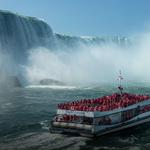 Niagara Falls Boat Tour