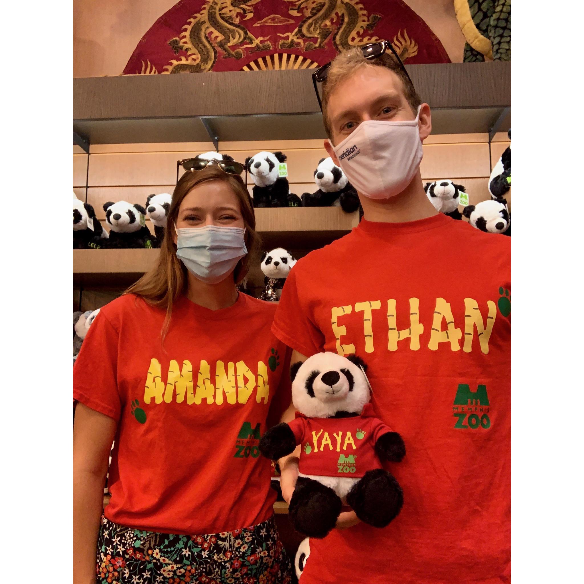 Visiting Ethan's best friends at the Zoo.
P.S. Thanks Mama B for the shirts!