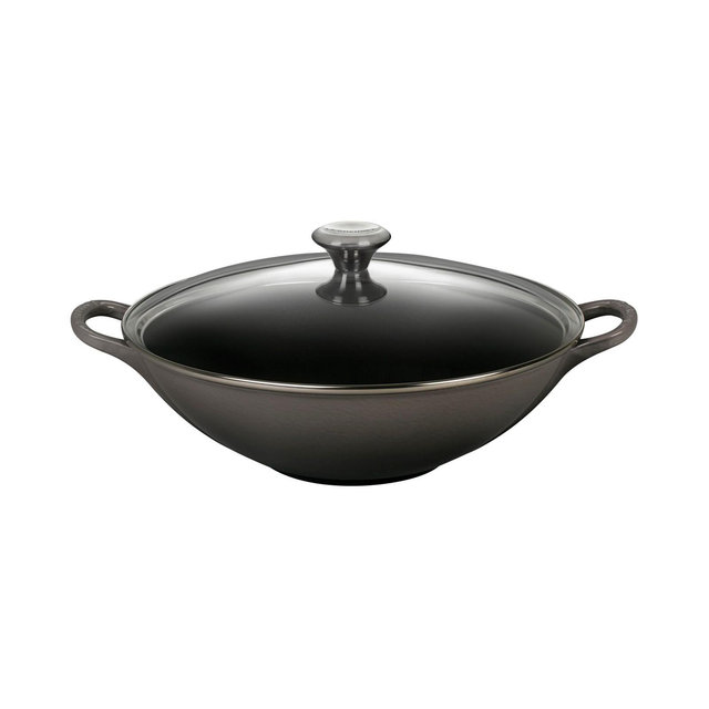 Le Creuset 5.25-Qt. Cast Iron Wok