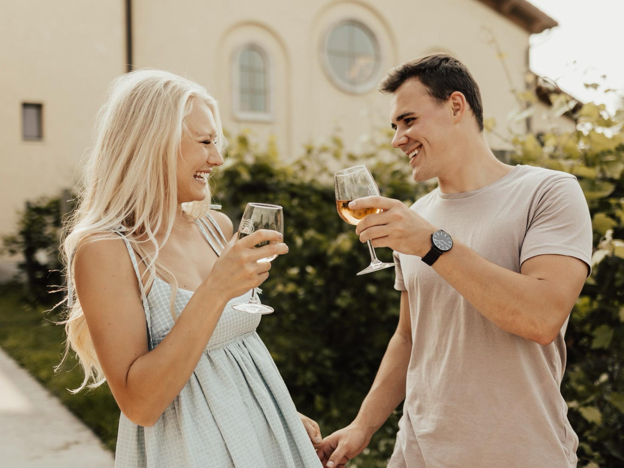 The Wedding Website of Kayla Ruf and Sumner Naess