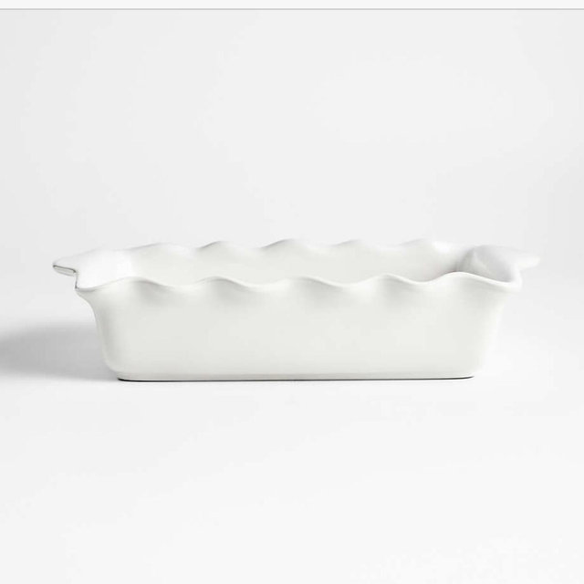 White Ruffle Rectangular Baking Dish