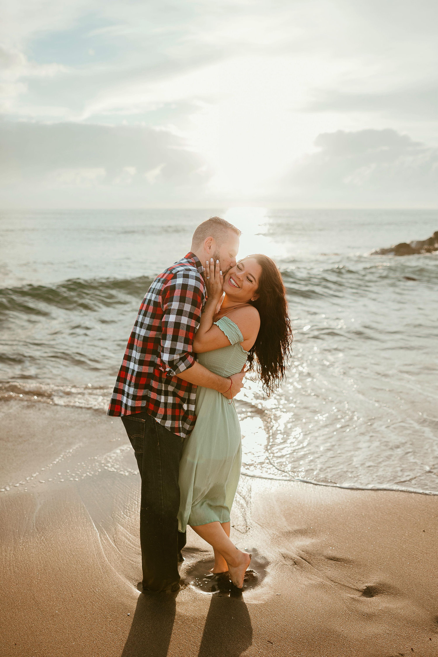 The Wedding Website of Cintia Mora and Lee Rosenbeck