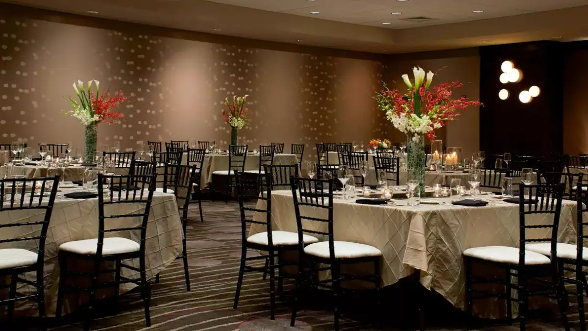 Renaissance Atlanta Waverly Hotel | Wedding Venues | Cost, Reviews ...