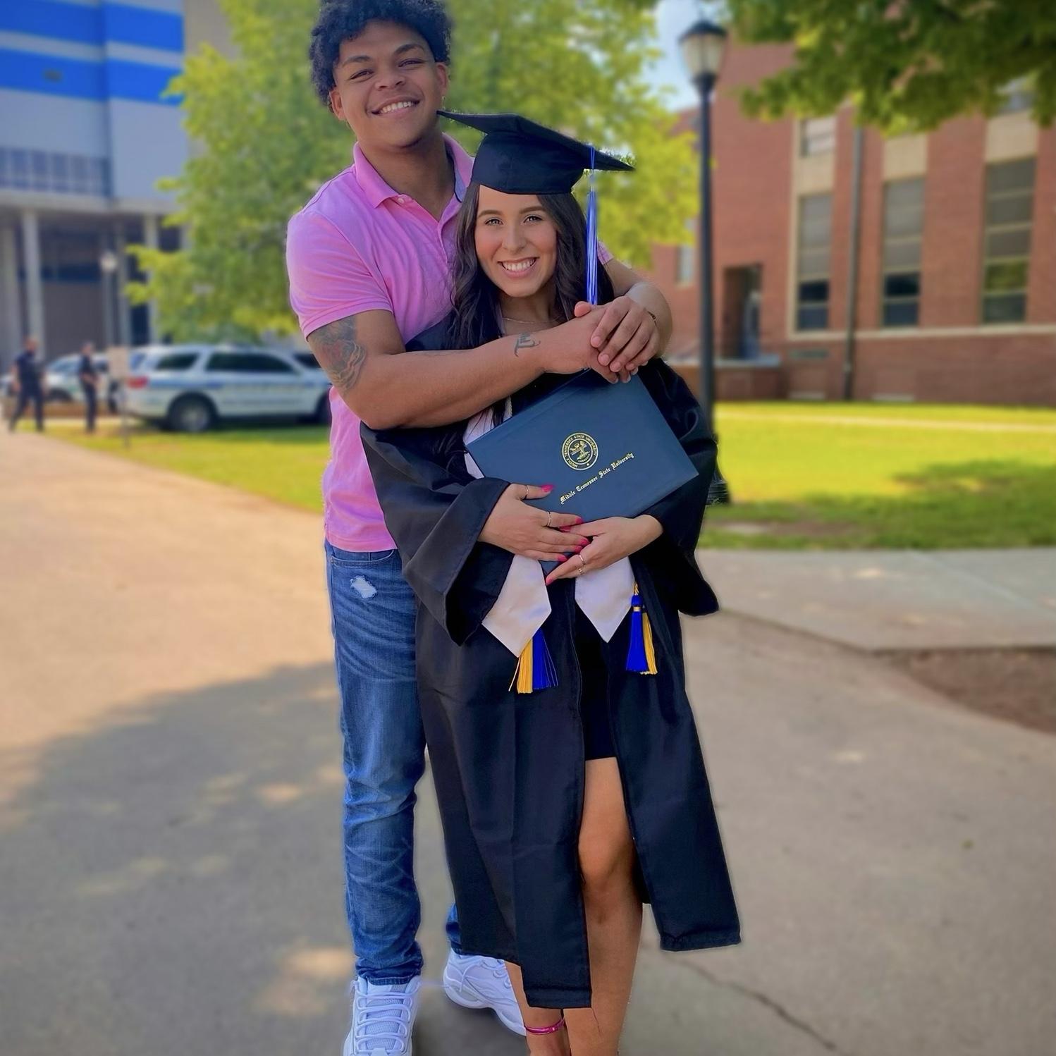 2023 Grad