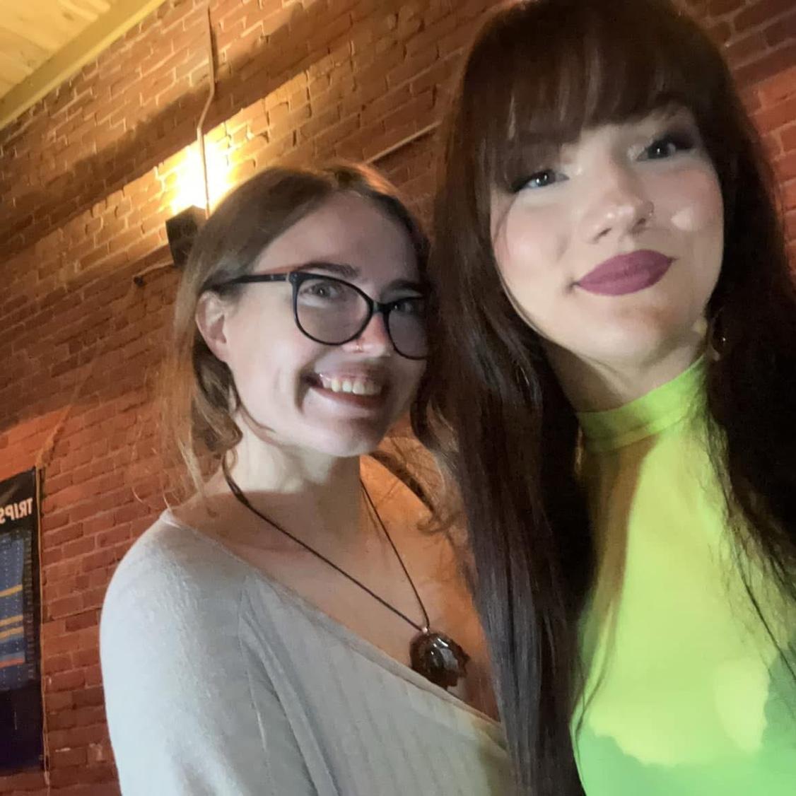 Ciearra and Genevieve 💫✨