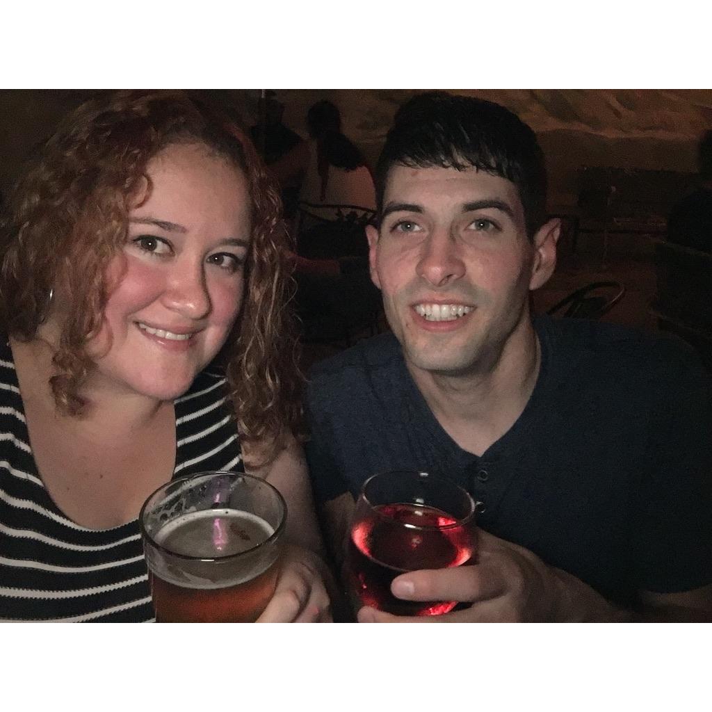 Beer and cider, bitter and sweet, opposites attract - Cerveza y cidra, dulce y amargo, los polos opuestos se atraen