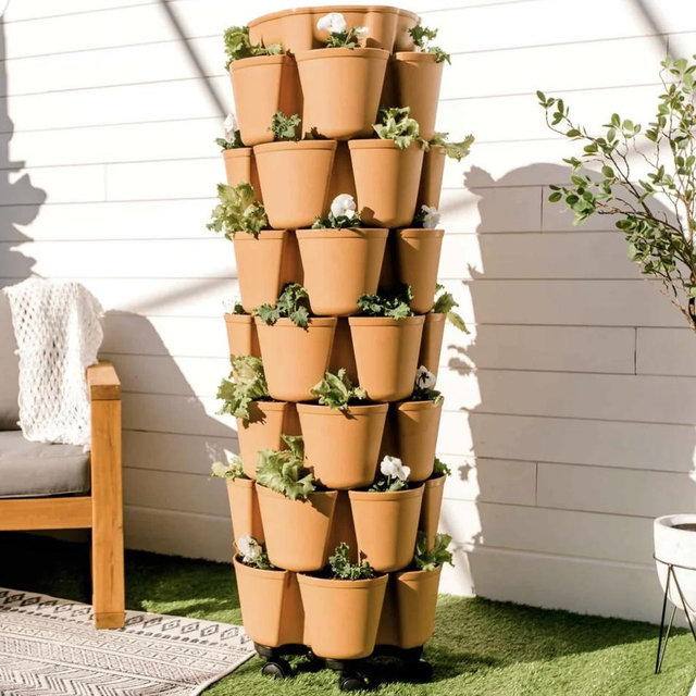 GreenStalk 7 Tier Vertical Planter