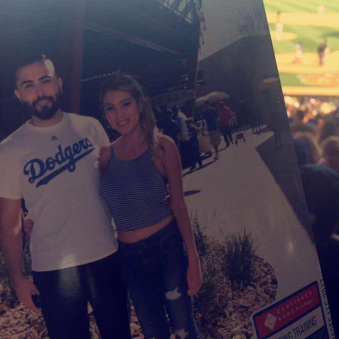 Edgar took me to my 1st Dodger's game - this was pre-season in AZ
***
Edgar me llevó a mi primer juego de los Dodgers; esto fue la pretemporada en Arizona.