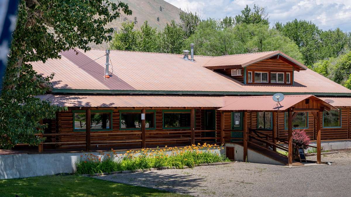 River's Fork Lodge Events | Wedding Venues | Cost, Reviews & Photos | Zola