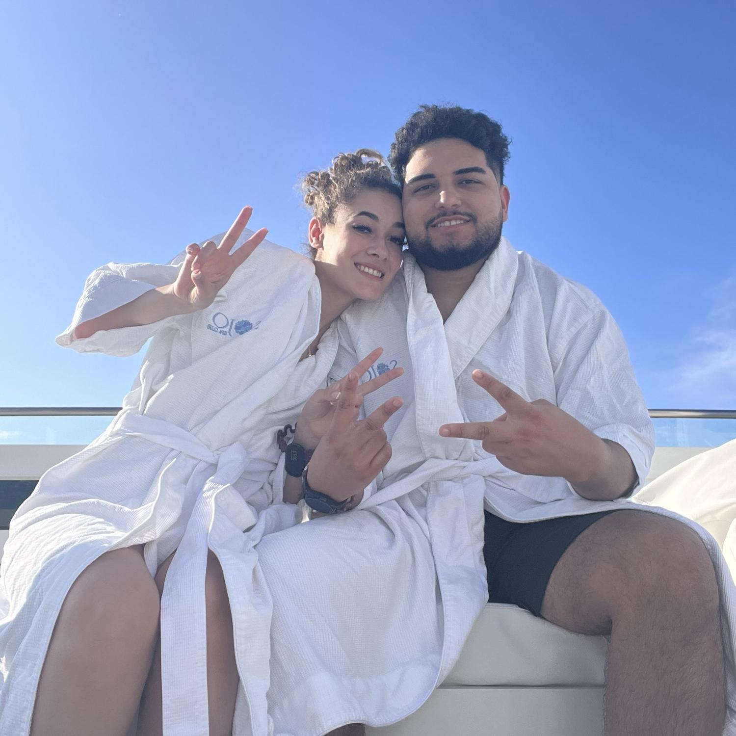 Mini honeymoon to Sojo Spa Club after our elopement