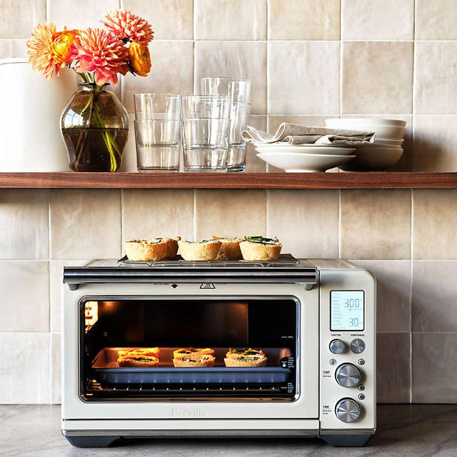 Breville ® Smart Oven ® Air Fryer in Almond Nougat