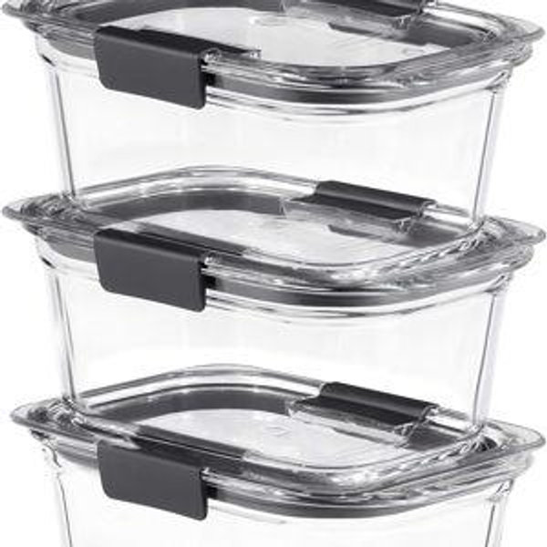 Rubbermaid Brilliance Glass Storage 4.7-Cup Food Containers with Lids Set of 3 Clear