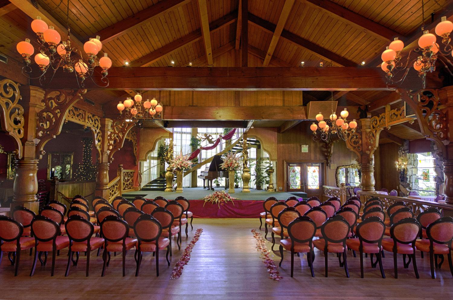 The Wedding Website of Gina Stewart and Dimitri Lebsock