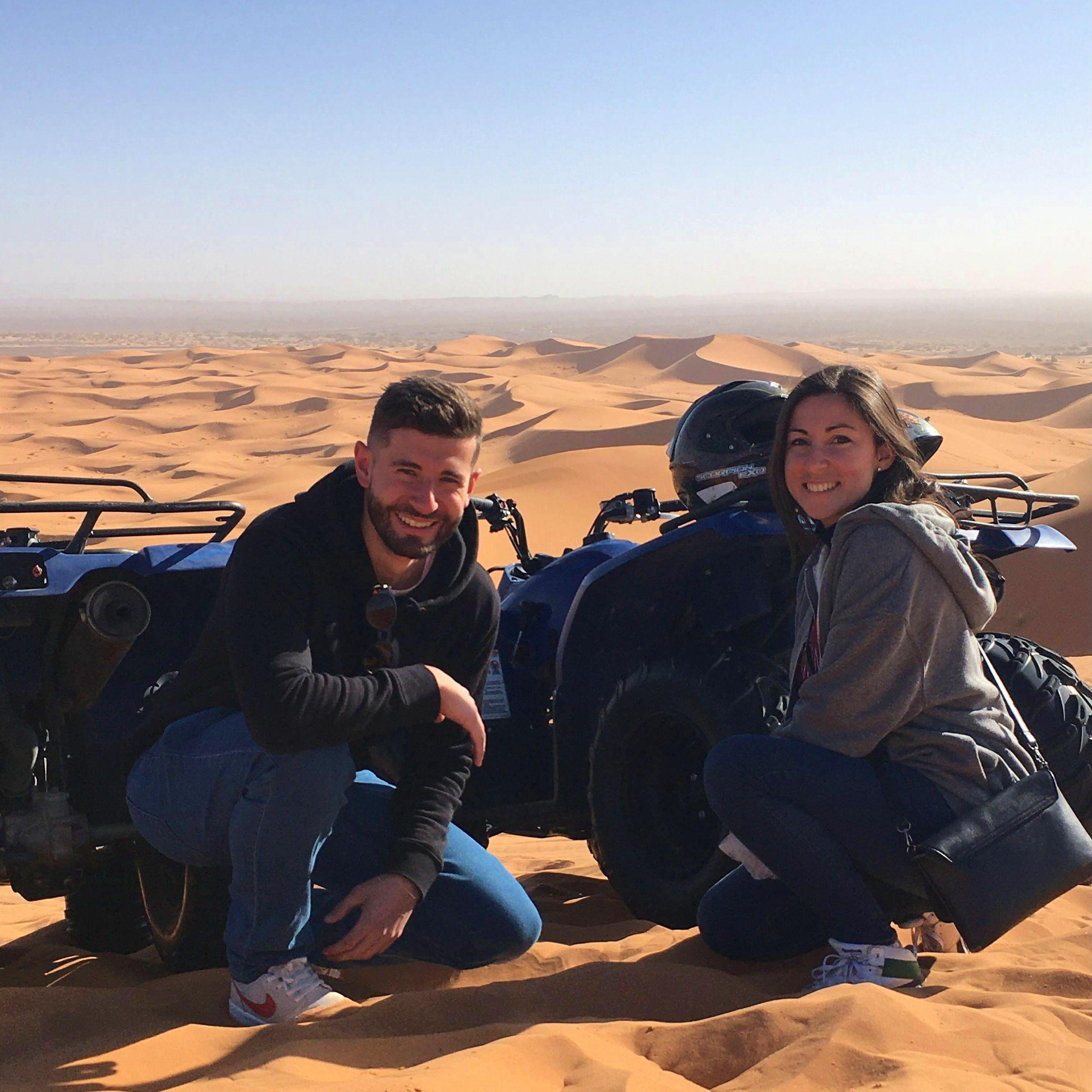 Giretto con i quad nel deserto del Sahara a Merzouga