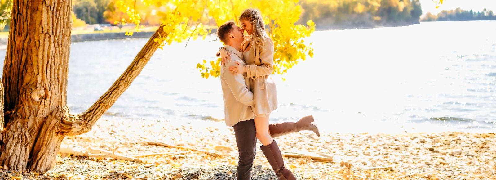 The Wedding Website of Emily Hemsted and Denis Palic