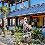 Salty Pelican Bar & Grill