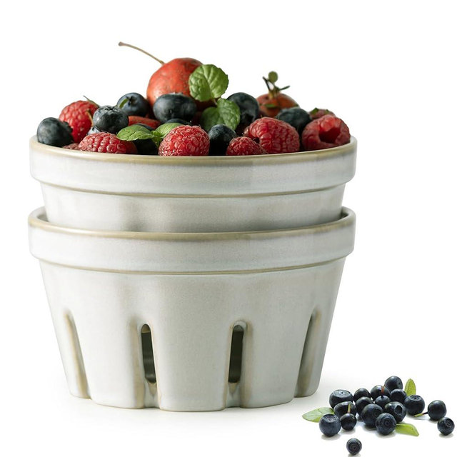 Gomakren Fruit Basket for Kitchen, Fruit Bowl with Holes, Ceramic Berry Basket Set of 2, 5.8 Inch Round Berry Containers Colander - Farmhouse Kitchen Decor, White