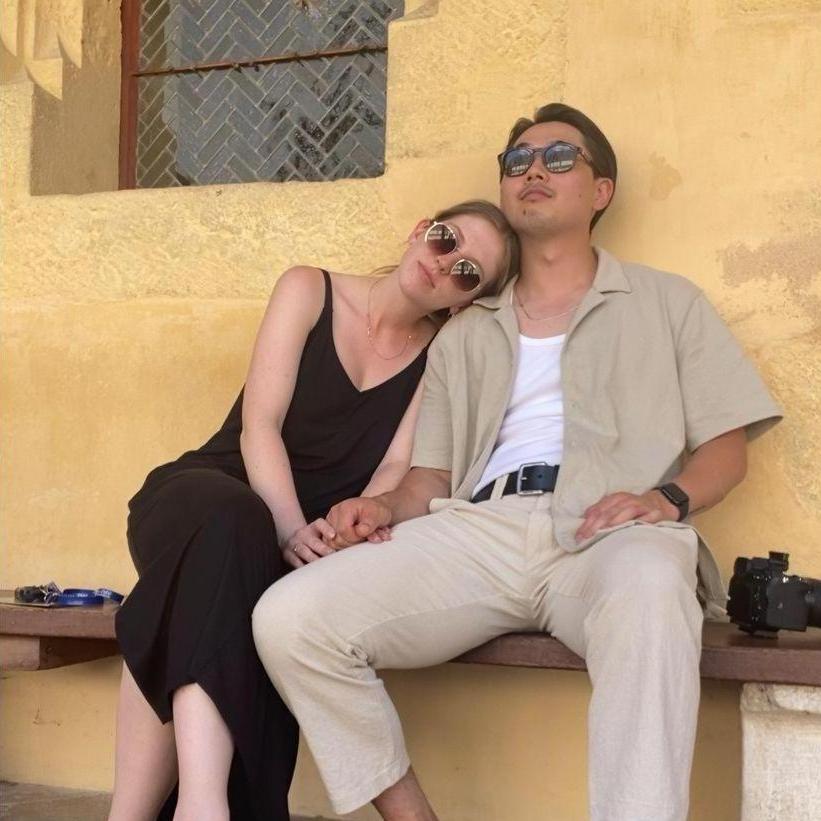 France 2022, Sav & Neil Euro-chic edition. We may never look this cool again.