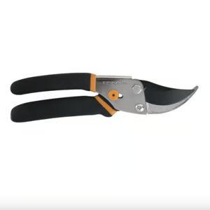 Fiskars Carbon Steel Bypass Pruners