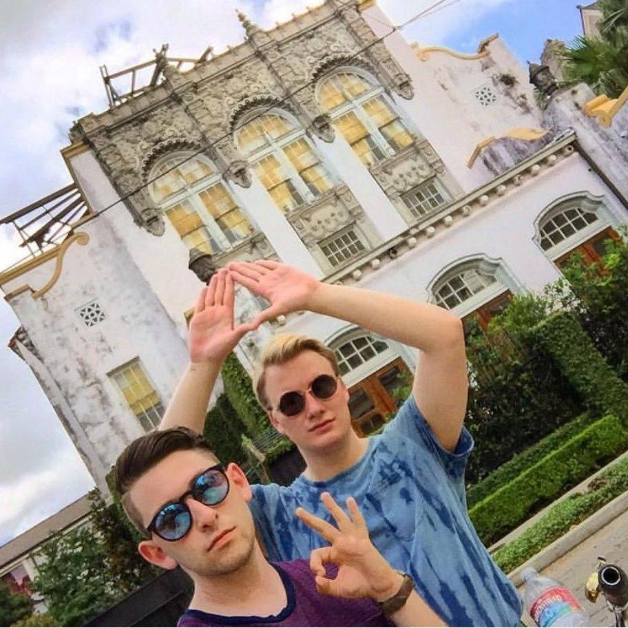 May 2016 - New Orleans, Louisiana
In front of Beyonce's home in the Garden District.