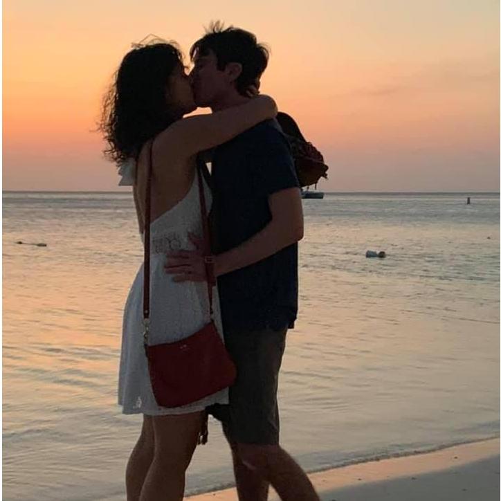 2019 - Our engagement on the beautiful beaches of Aruba!