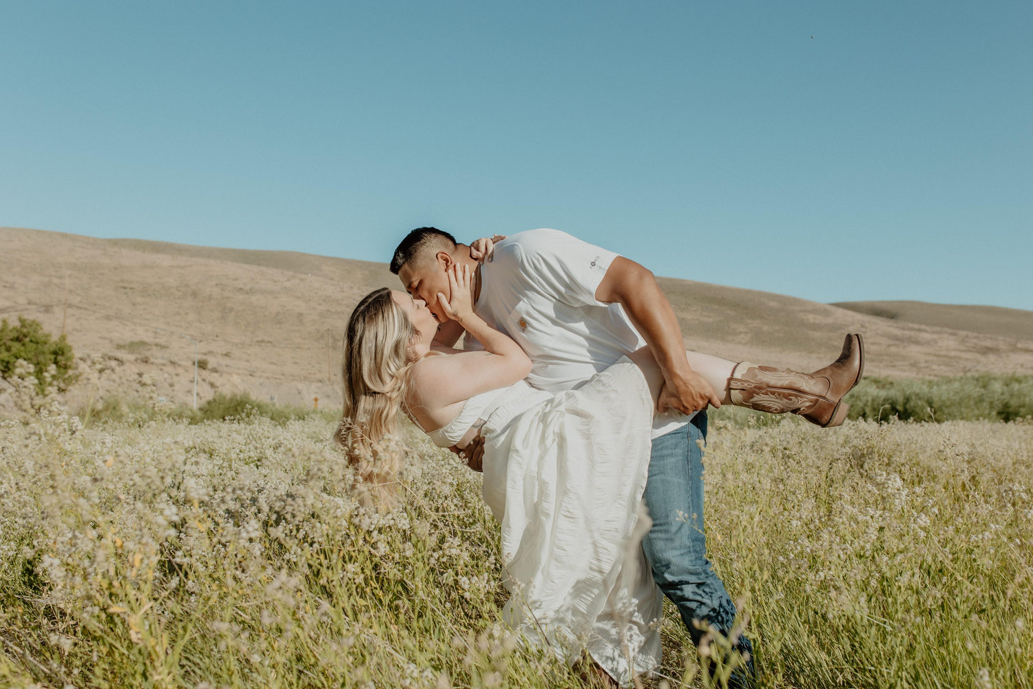 The Wedding Website of Kelsey Ritchey and Mario Rodriguez