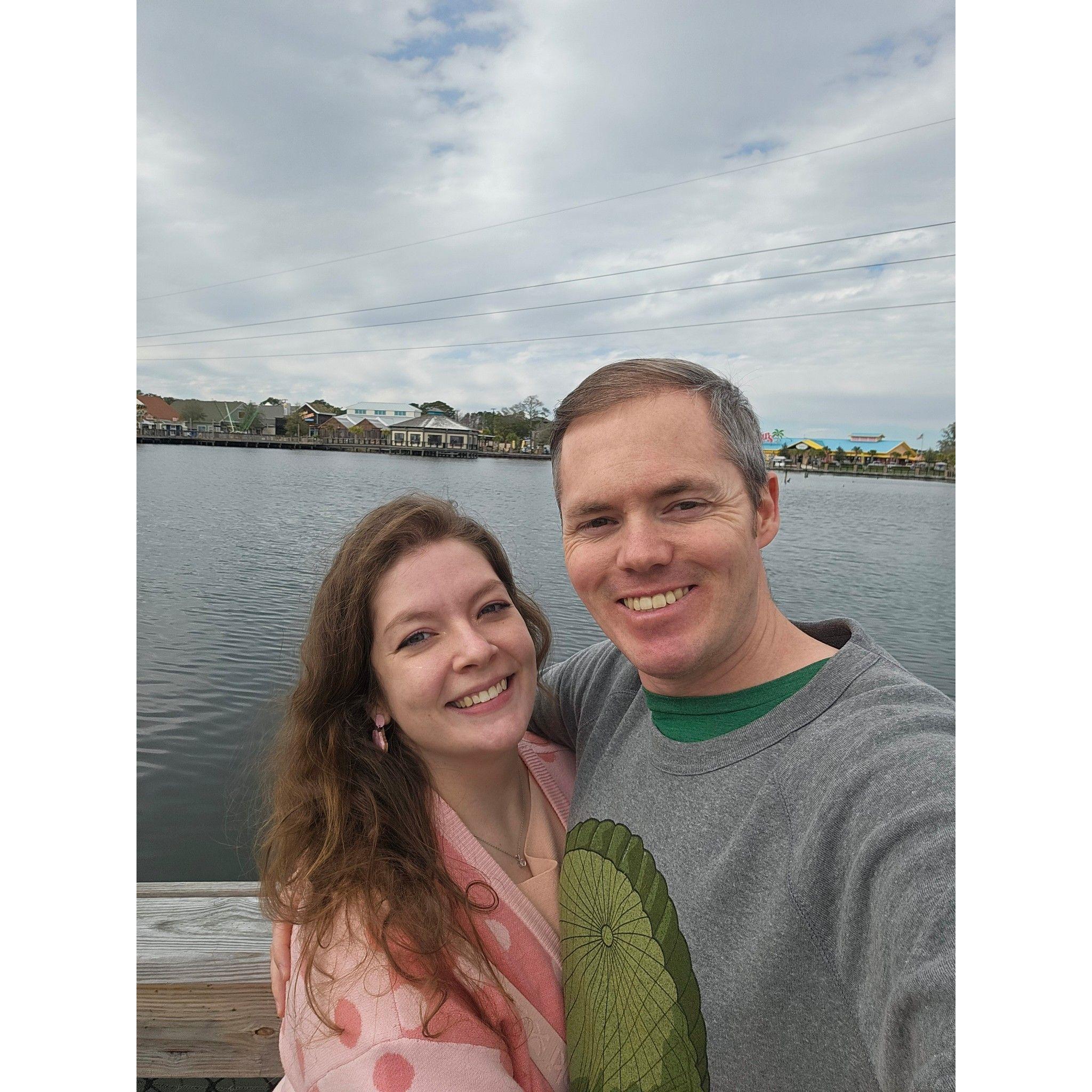 Barefoot Landing > Broadway at the beach