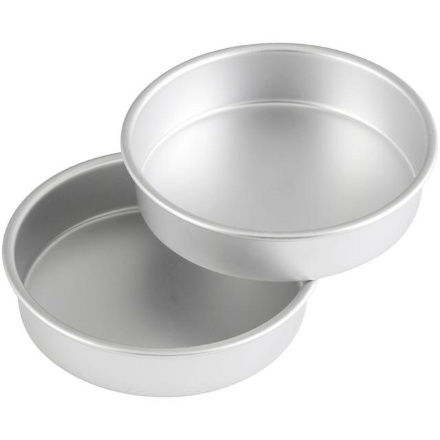 Wilton® Performance 8-Inch Round Cake Pans (Set of 2)