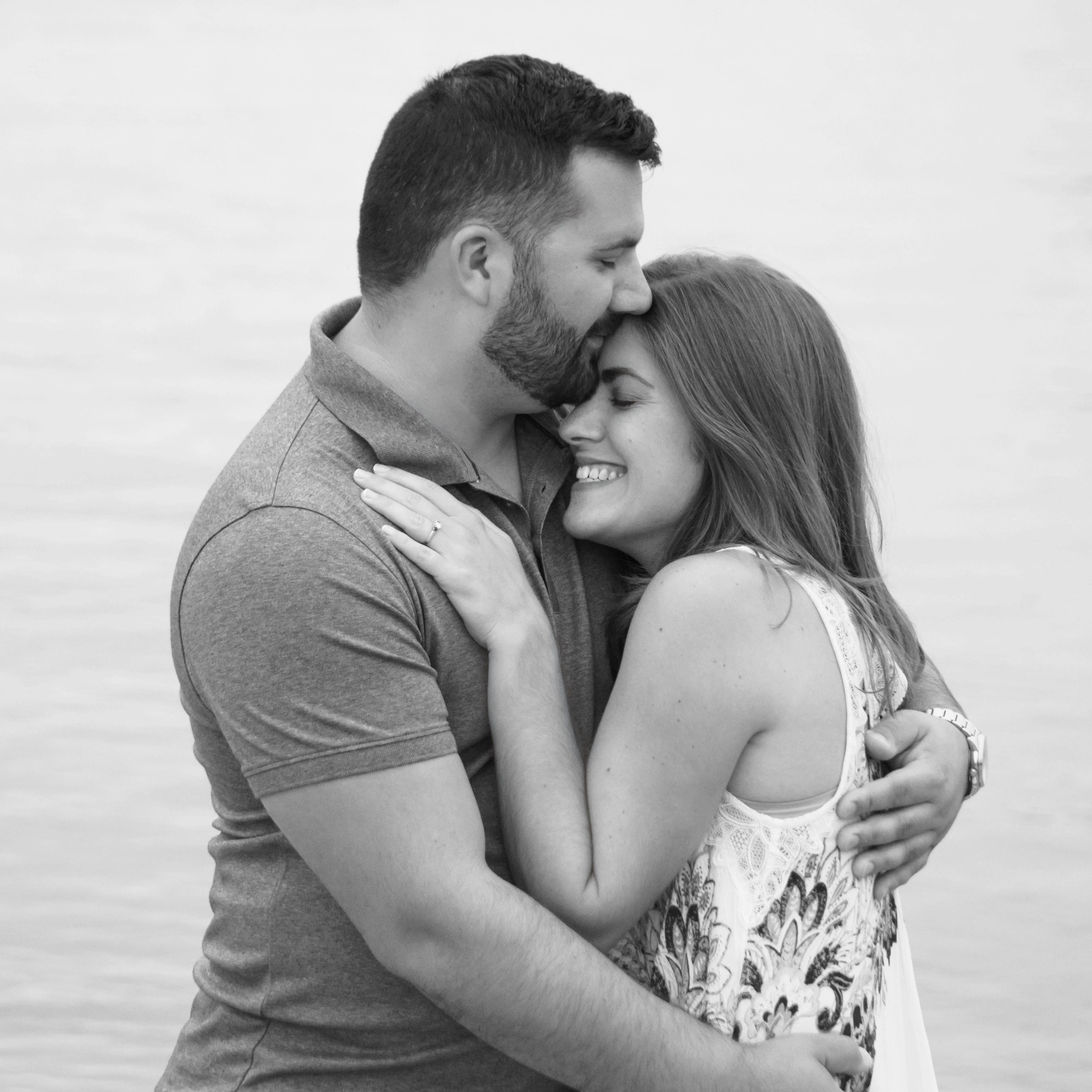 Engagement photo PC Stephanie Conti