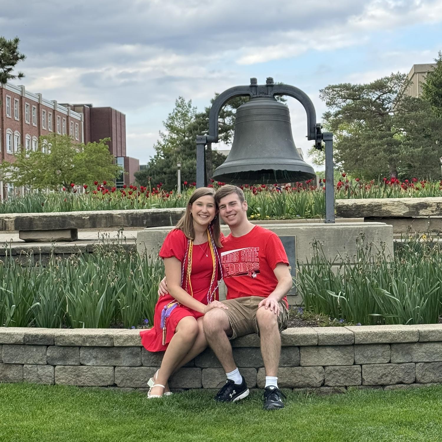 Traditional picture with the bell at ISU