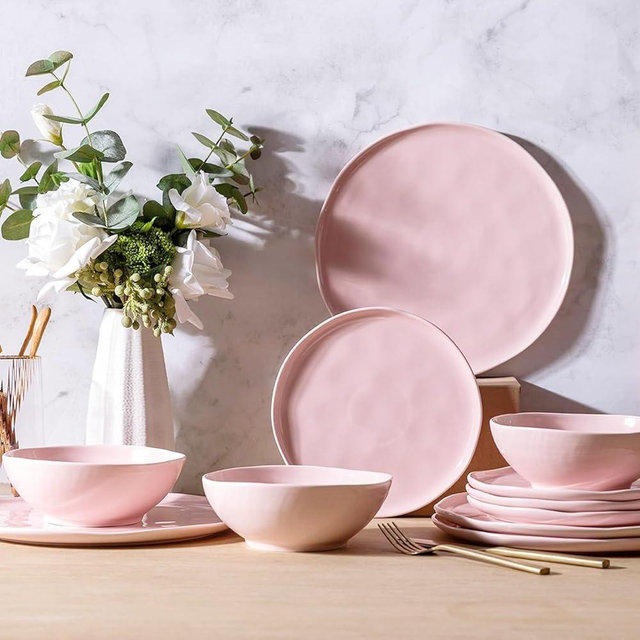 LERATIO Ceramic Dinnerware Sets of 4,Porcelain Plates and Bowls Sets with Wavy Edge,Microwave & Dishwasher & Oven Safe,Light Weight & Scratch Resistant Dishes Sets-Service for 4 (12pcs)-Pink
