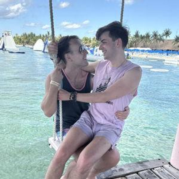 60-Minute Couples Massage