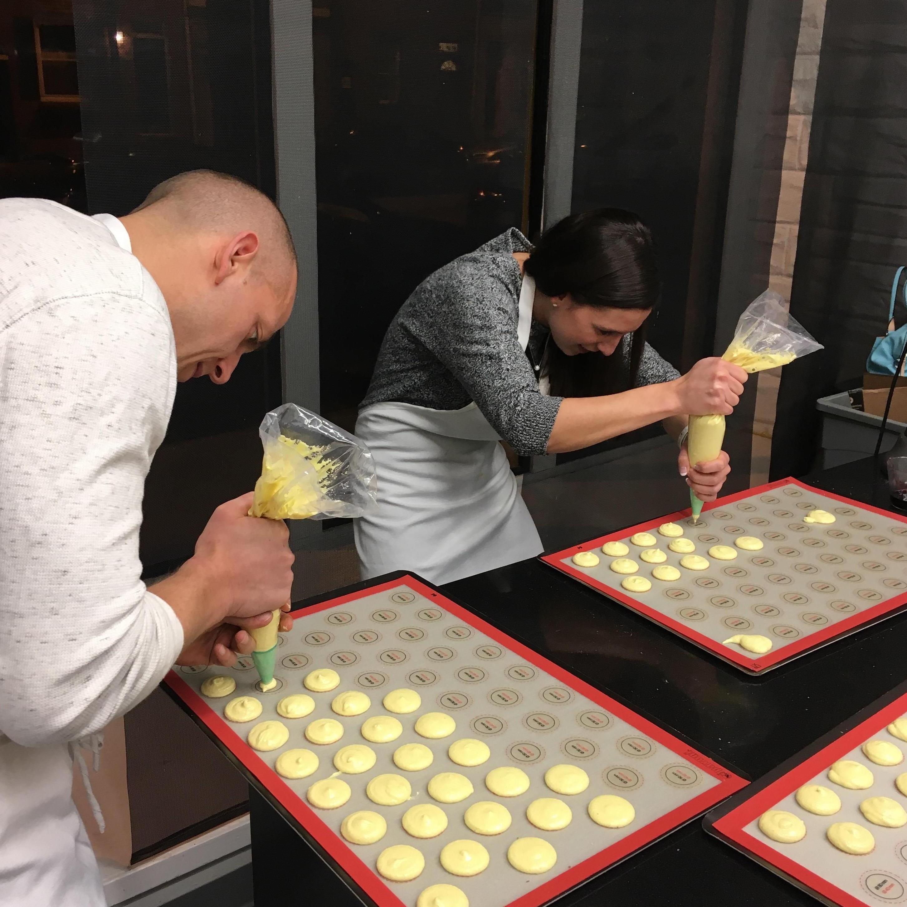 Macaron making class!