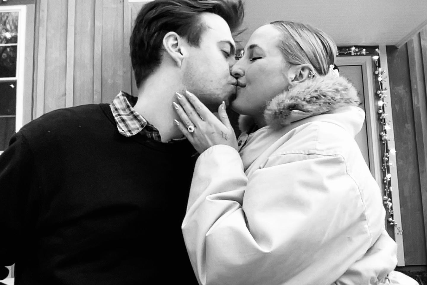 The Wedding Website of Caskey Dyer and Isabel Giordano
