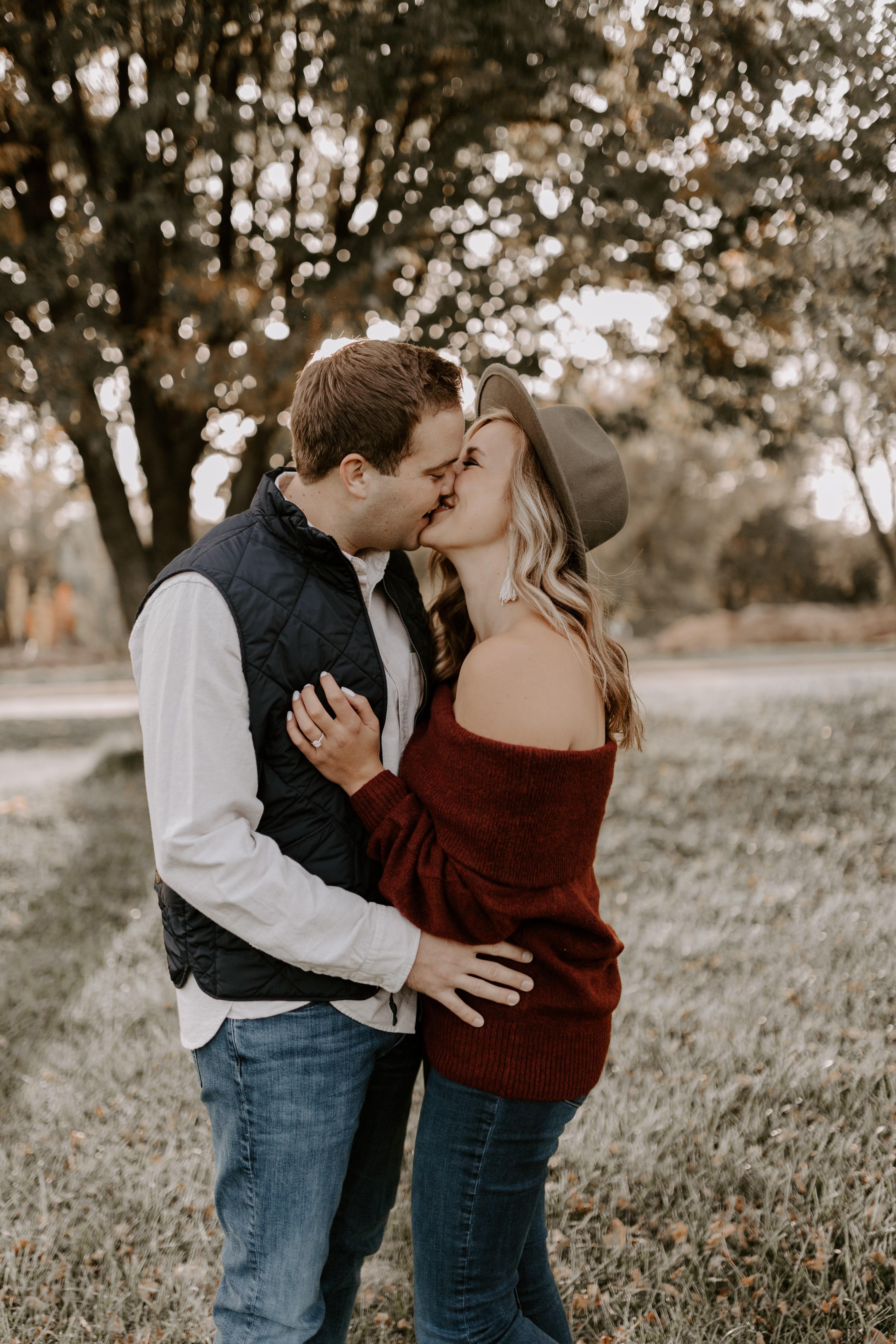 The Wedding Website of Lisa Hansen and Dolan Rutherford