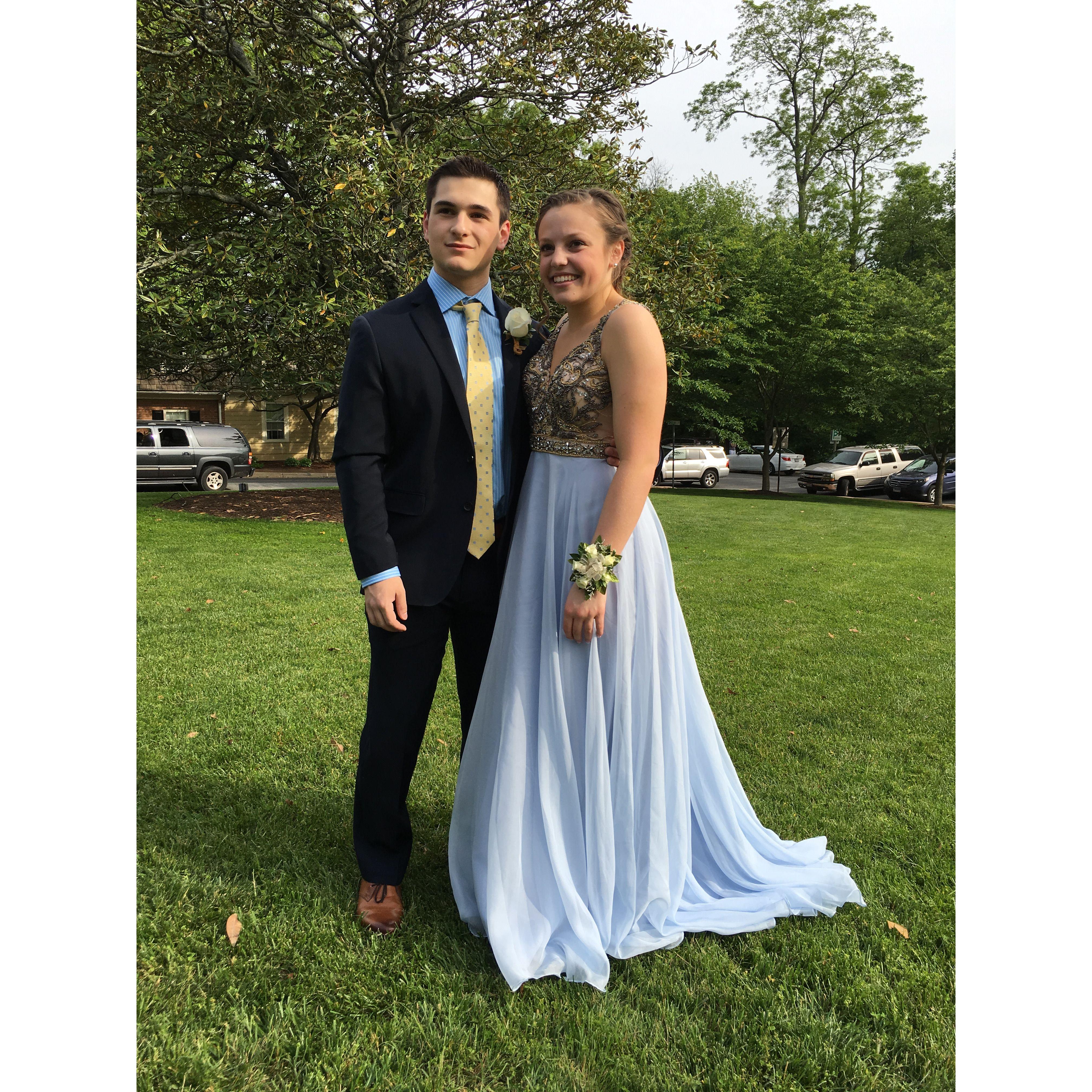 Junior Prom - 1 day dating - 2016